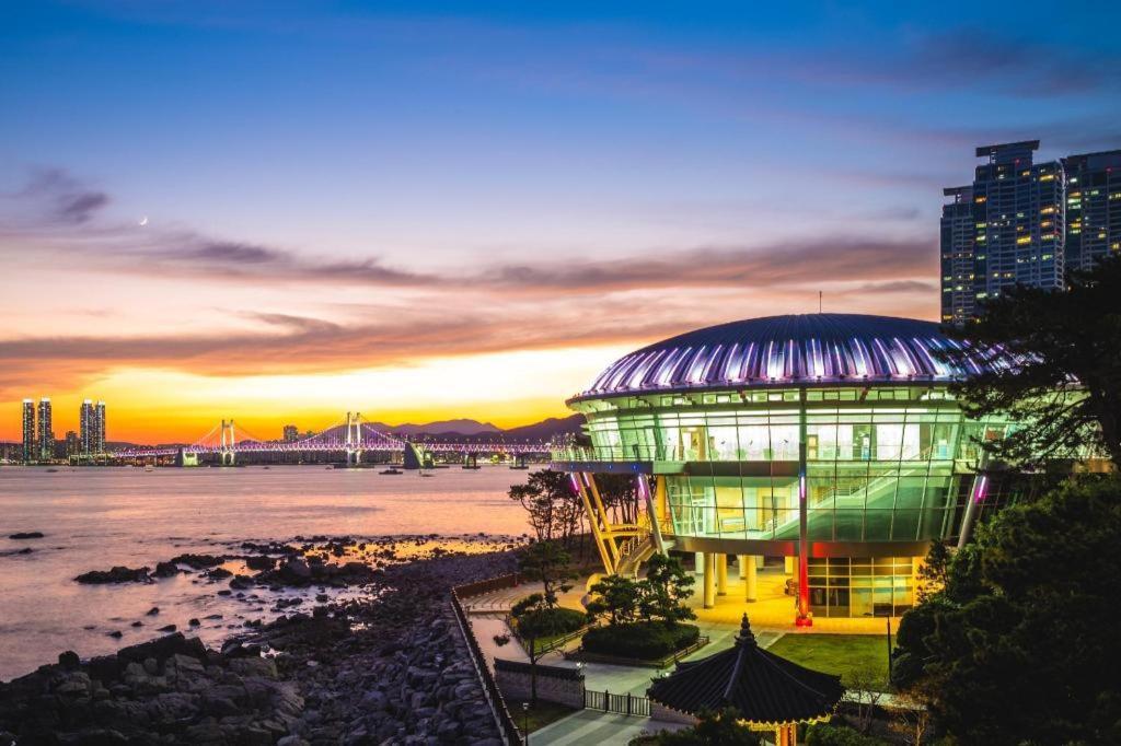 Ark Blue Hotel Busan Exterior photo